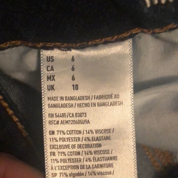 American Eagle 360 Super Stretch Midi Shorts - Picture 4 of 5